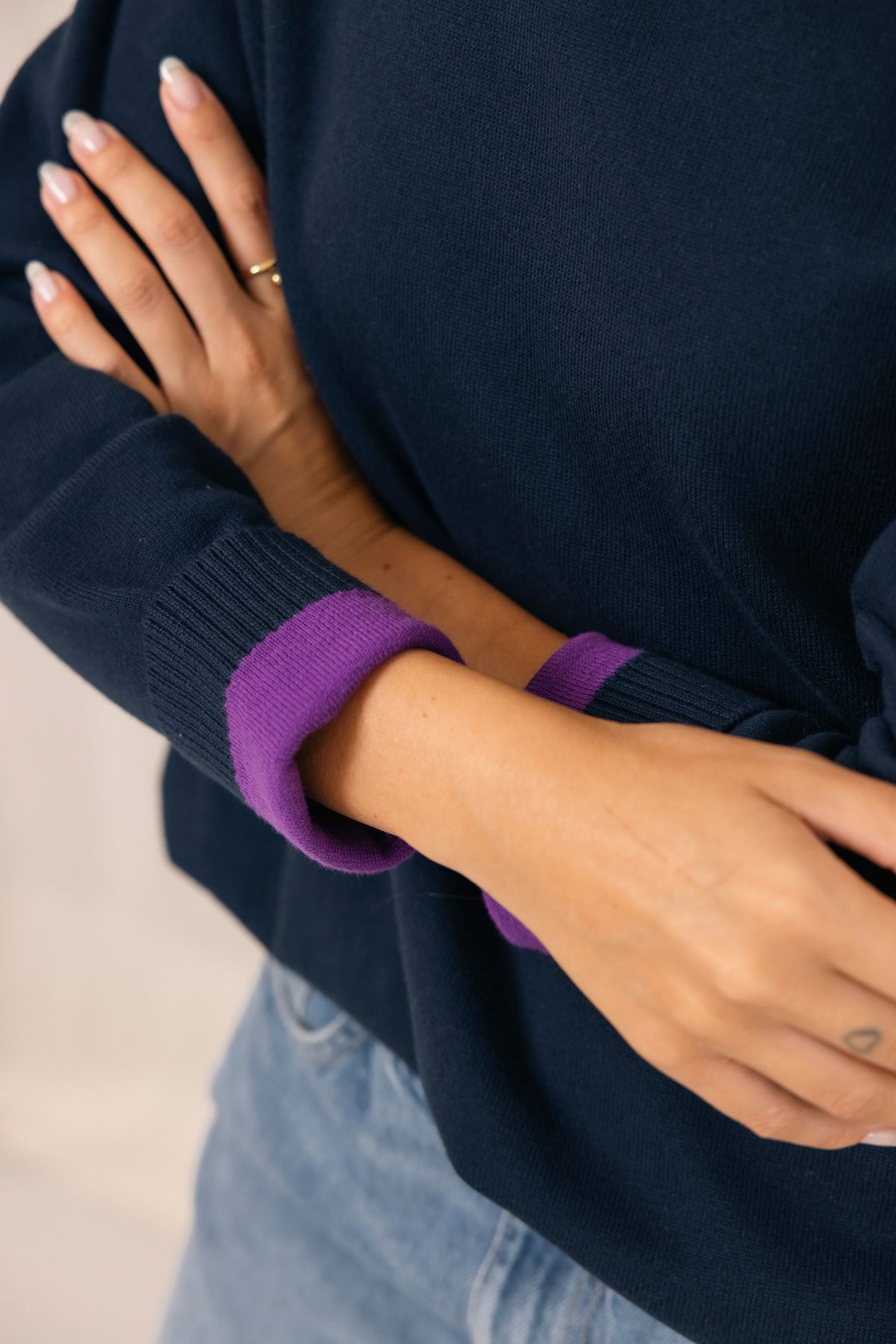 COSTWOLDS JERSEY BLUE PEAKS AND AUBERGINE PURPLE PEAKS