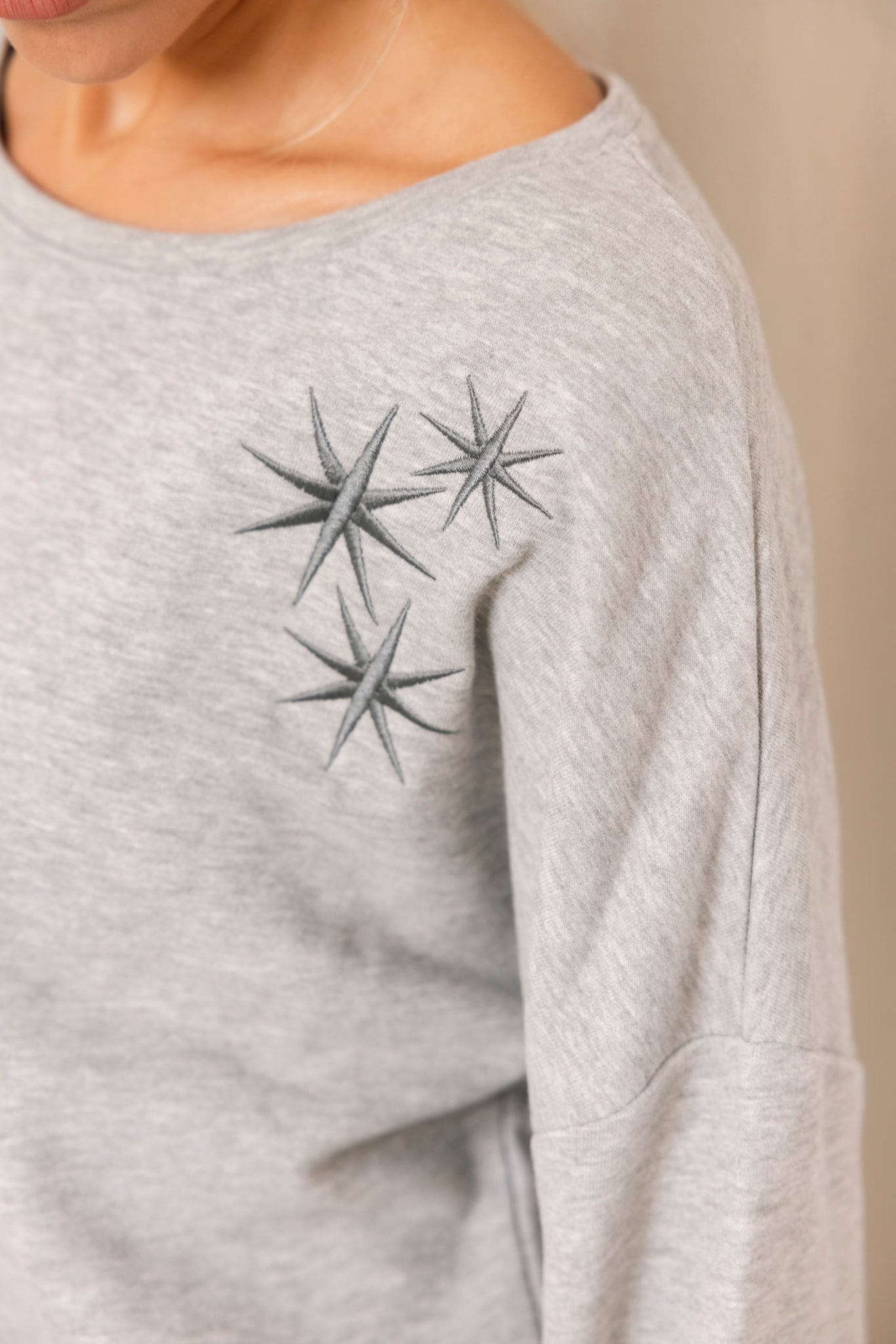 SUDADERA GRIS STAR