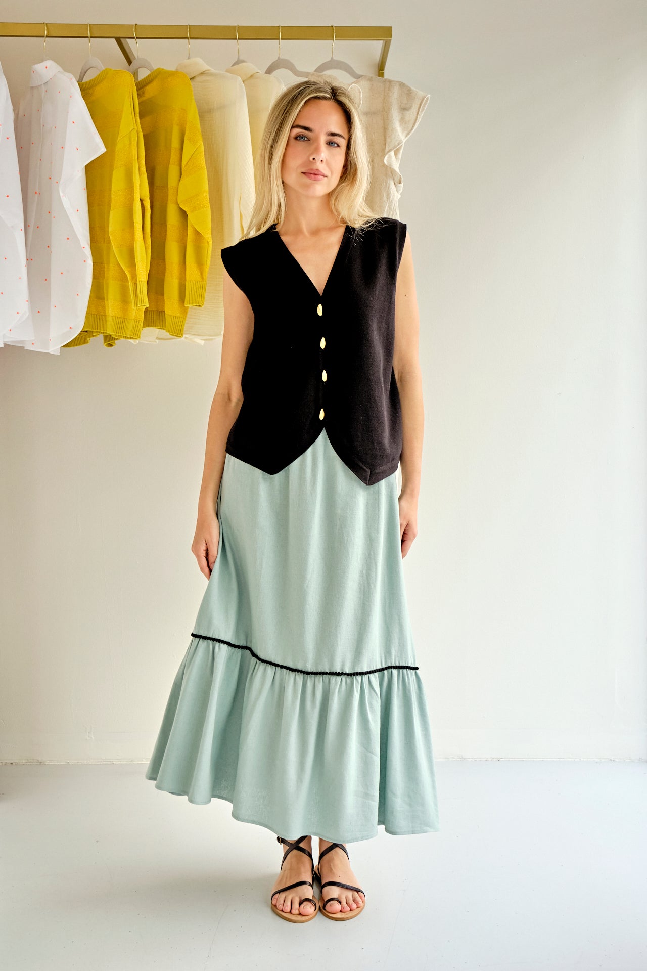 LATTE JEWEL VEST