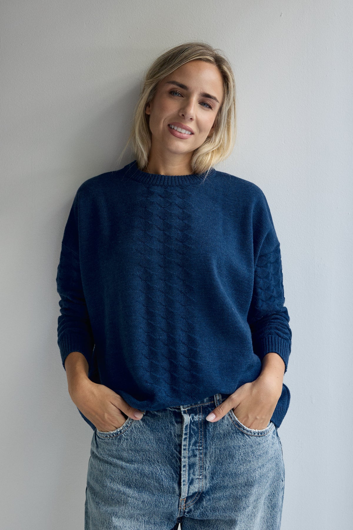 JERSEY DE LANA MERINO ARLEQUIN AZUL KLEIN ELECTRICO