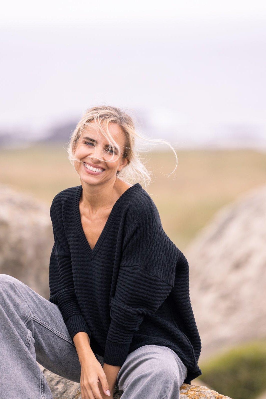 JERSEY BEE NEGRO 100% ALGODÓN EGIPCIO