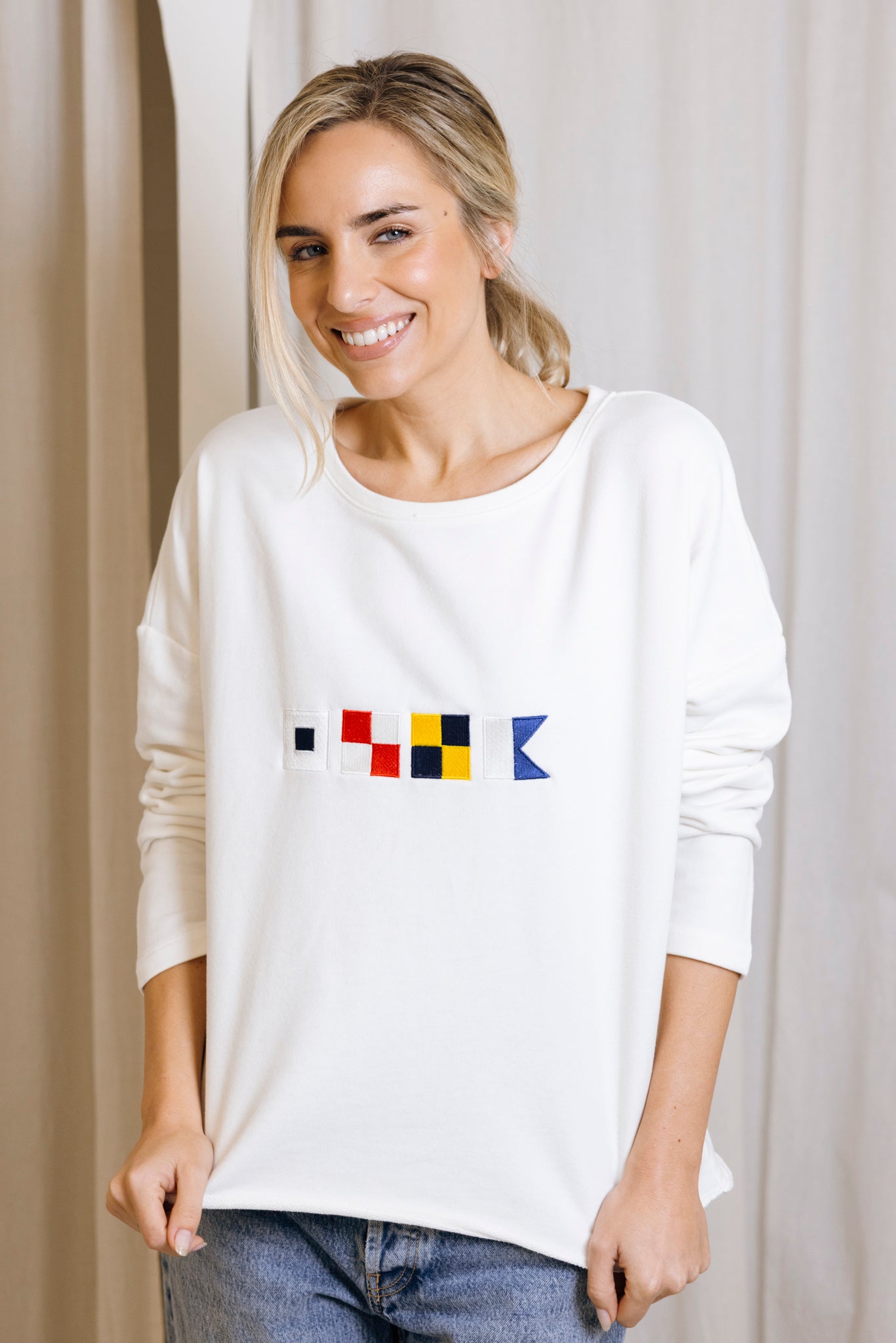 SUDADERA BLANCA "SULA"