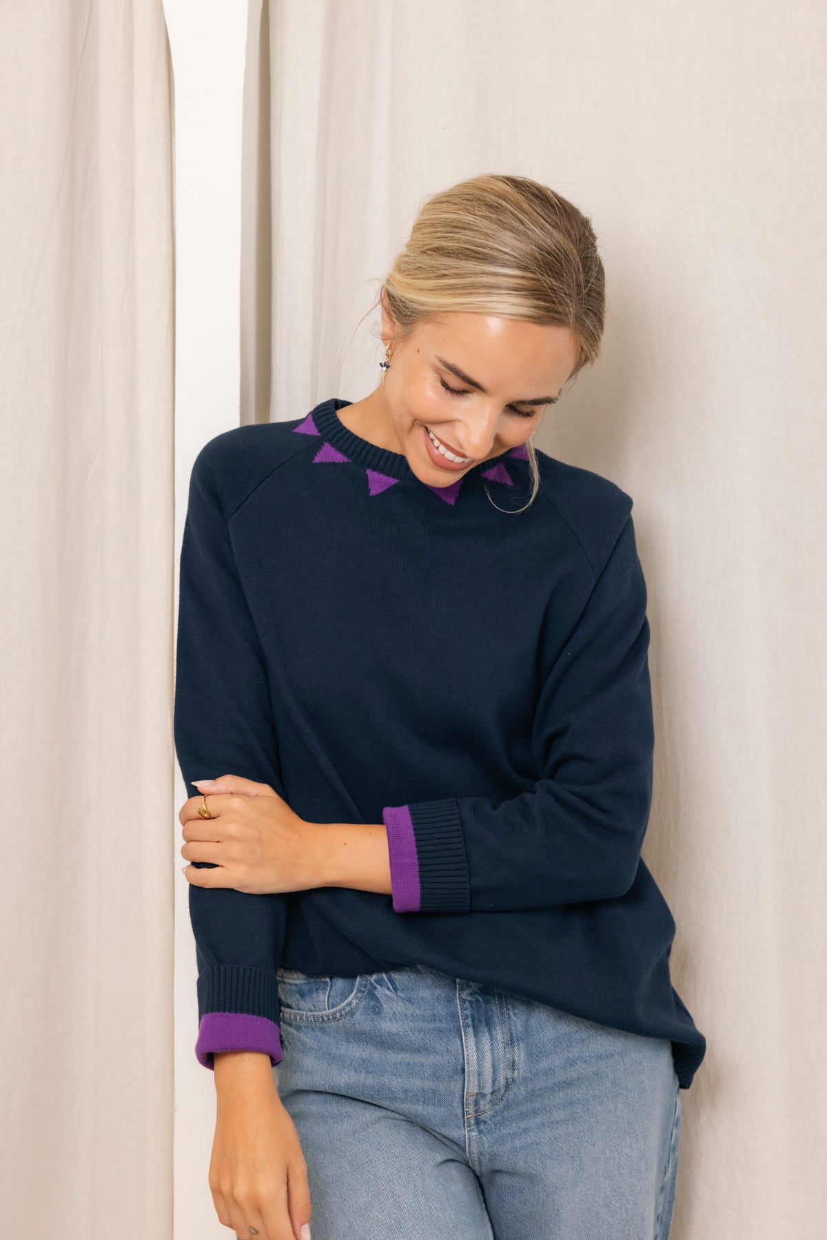 COSTWOLDS JERSEY BLUE PEAKS AND AUBERGINE PURPLE PEAKS