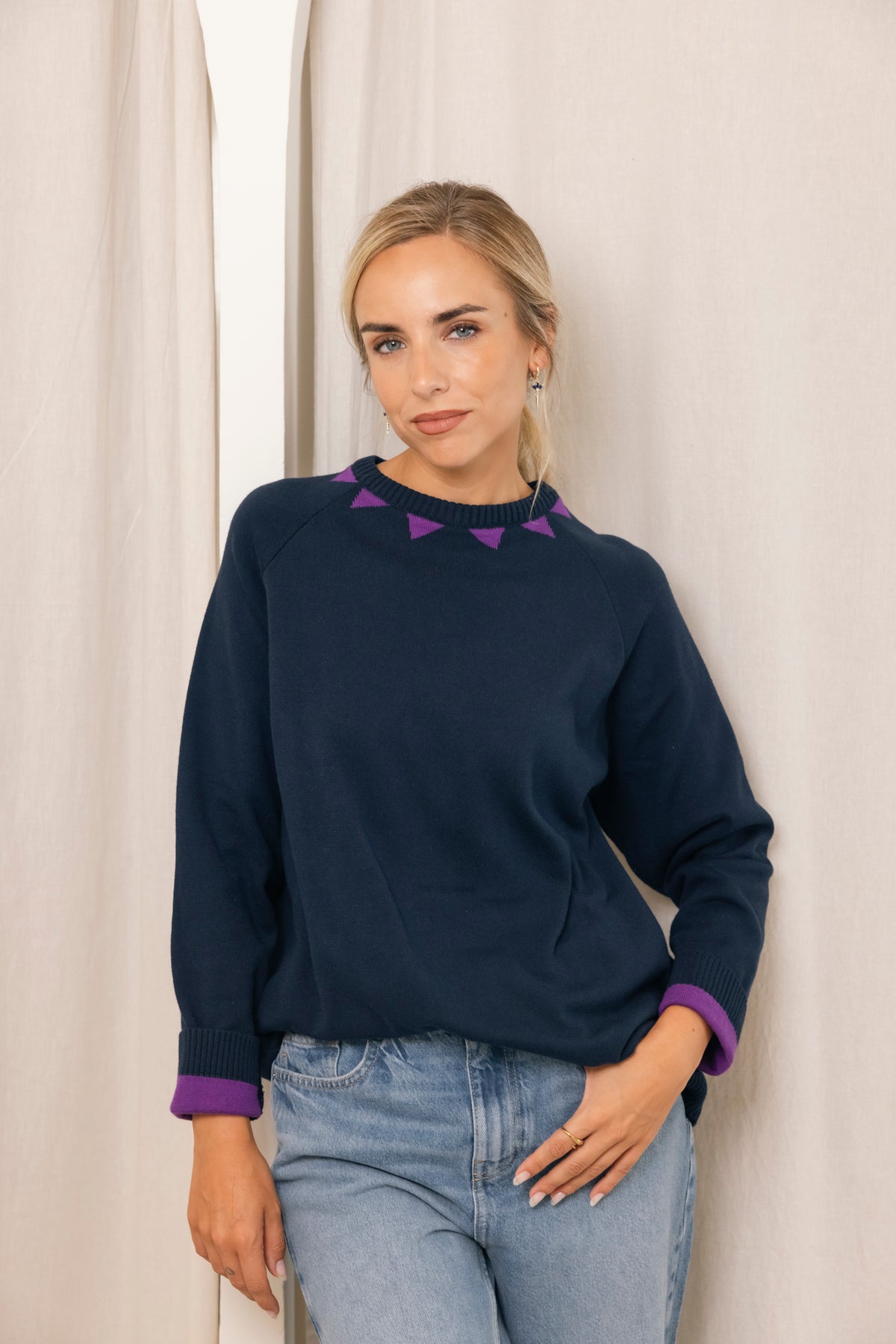 COSTWOLDS JERSEY BLUE PEAKS AND AUBERGINE PURPLE PEAKS