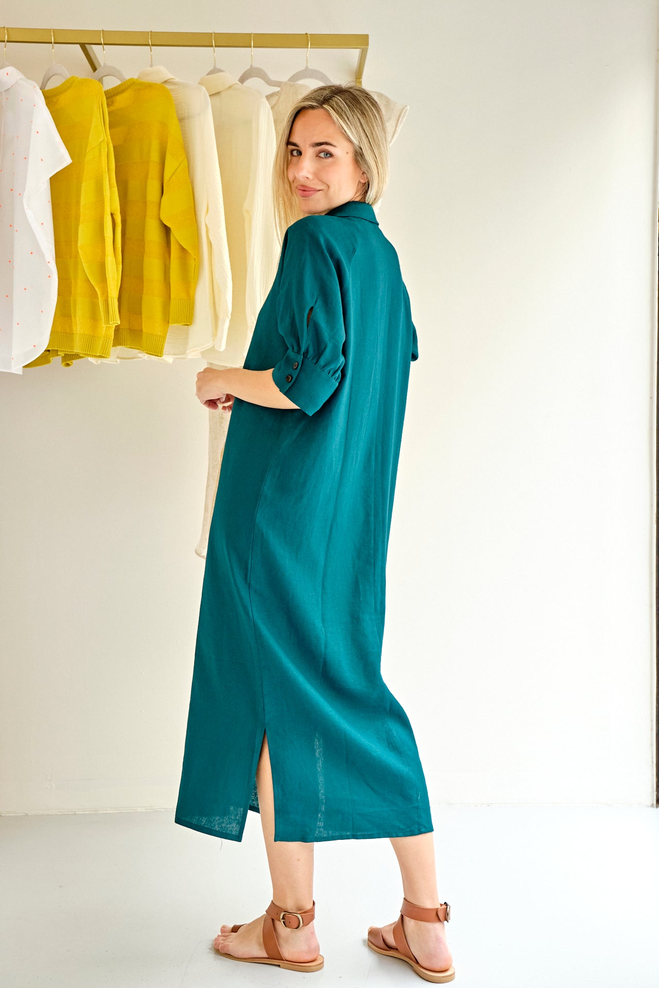 VESTIDO CAMISERO LINO VERDE ESMERALDA