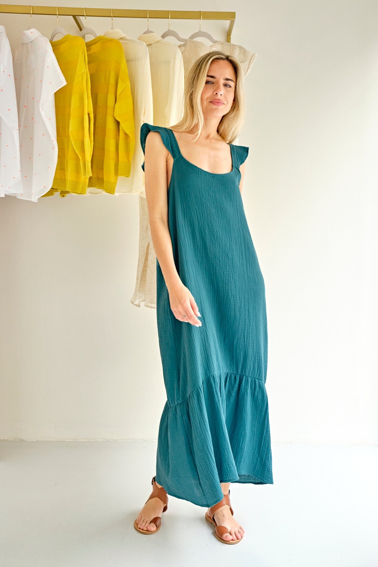 VESTIDO APIA VERDE JADE