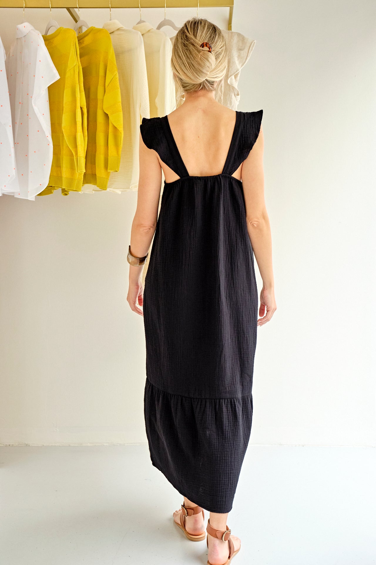 VESTIDO APIA NEGRO