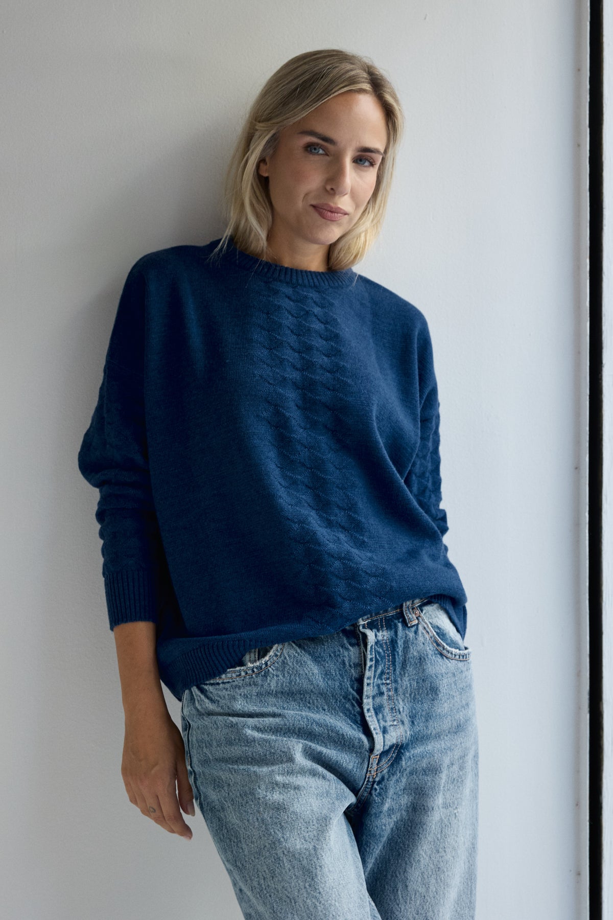 JERSEY DE LANA MERINO ARLEQUIN AZUL KLEIN ELECTRICO