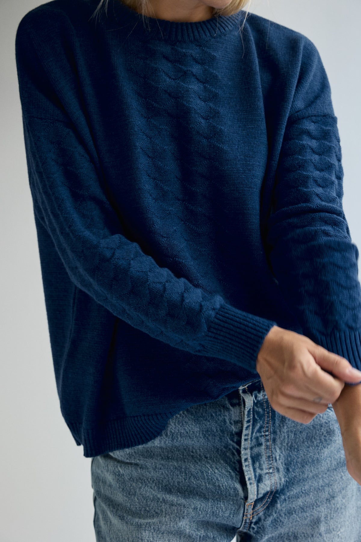 JERSEY DE LANA MERINO ARLEQUIN AZUL KLEIN ELECTRICO