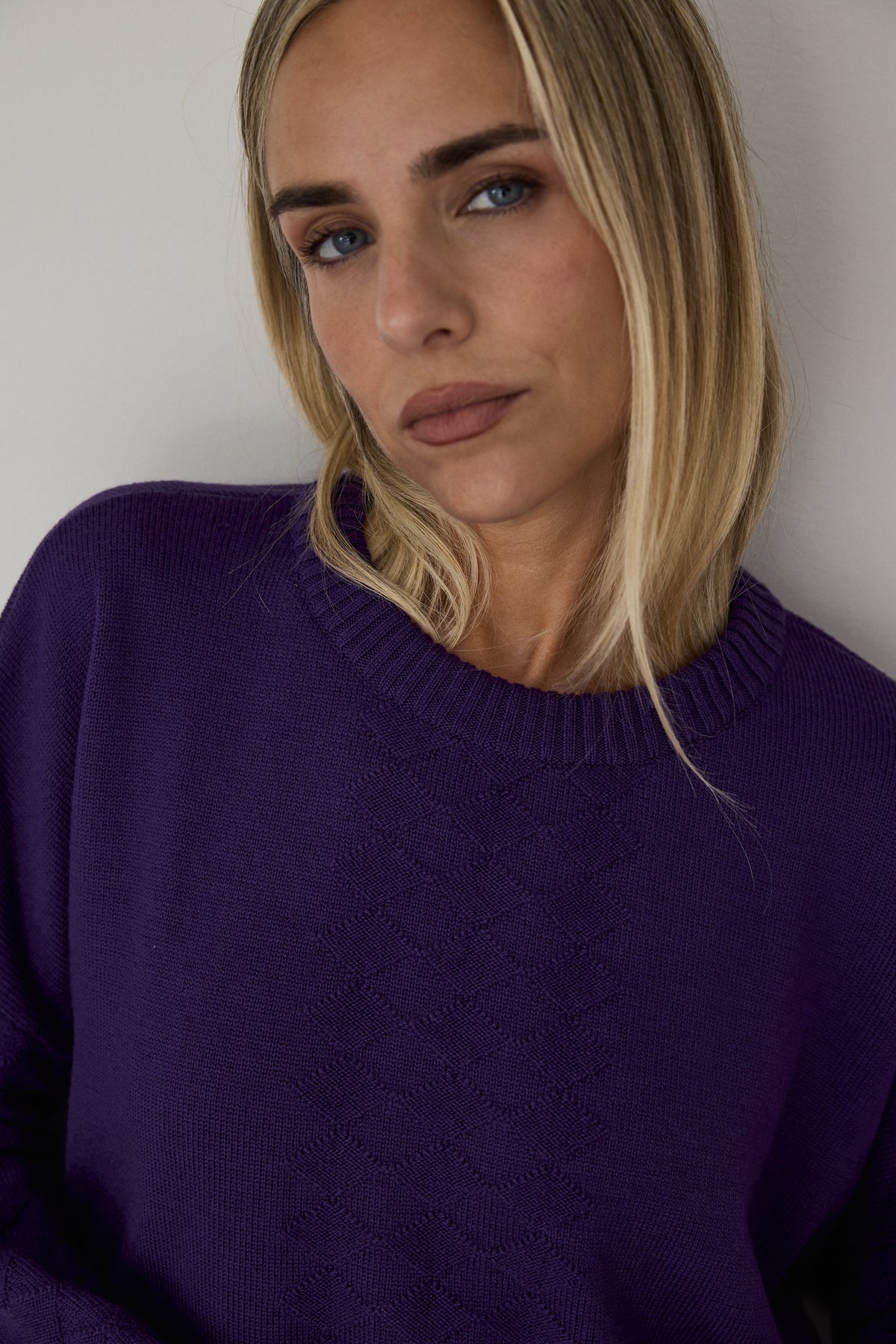 JERSEY DE LANA MERINO CIRUELA